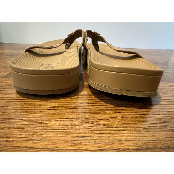 O'Rageous Cushion Flip Flops – Beige | Women’s Size 9 Summer Staple Shoe - Picture 5 of 9